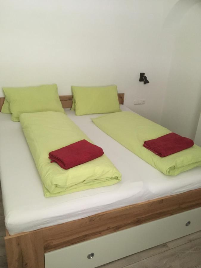 Pension Steiner, 6143 Matrei Am Brenner!!Check-In Between 15 - 21 O'Clock!! No Breakfast Muhlbachl Kültér fotó
