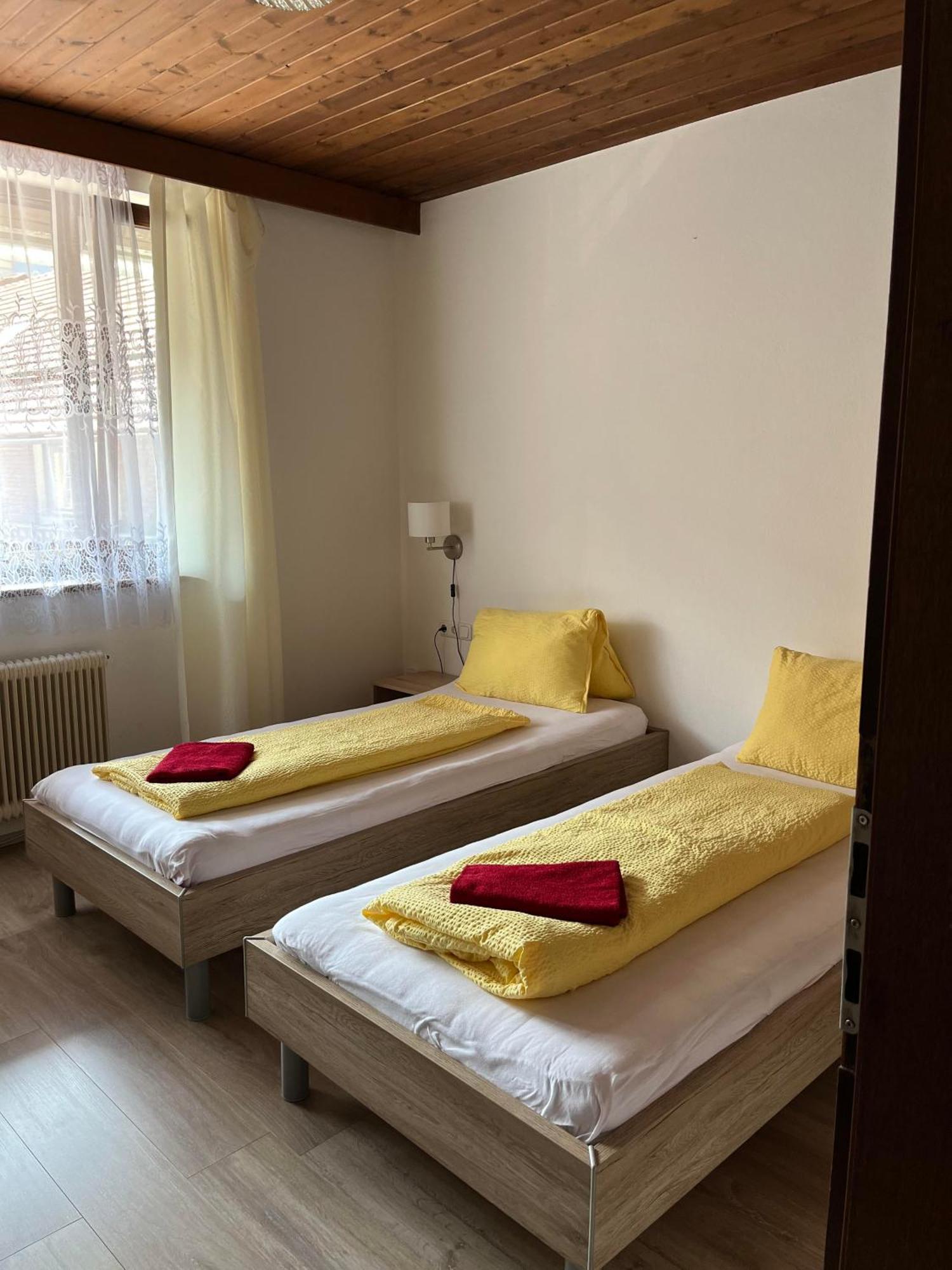 Pension Steiner, 6143 Matrei Am Brenner!!Check-In Between 15 - 21 O'Clock!! No Breakfast Muhlbachl Kültér fotó