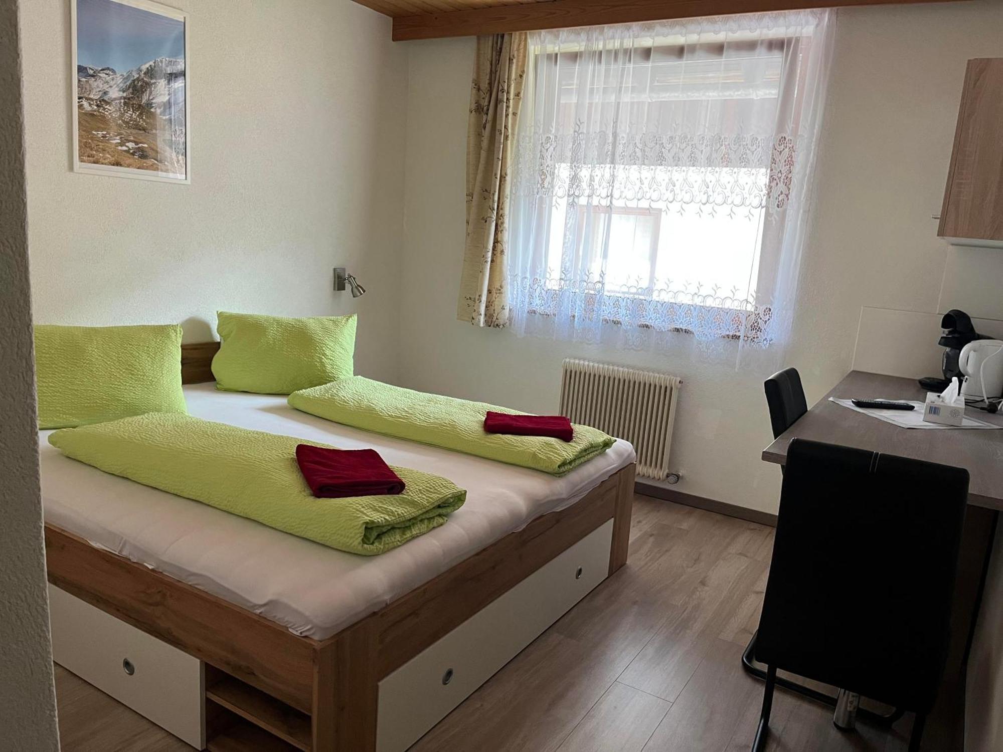 Pension Steiner, 6143 Matrei Am Brenner!!Check-In Between 15 - 21 O'Clock!! No Breakfast Muhlbachl Kültér fotó