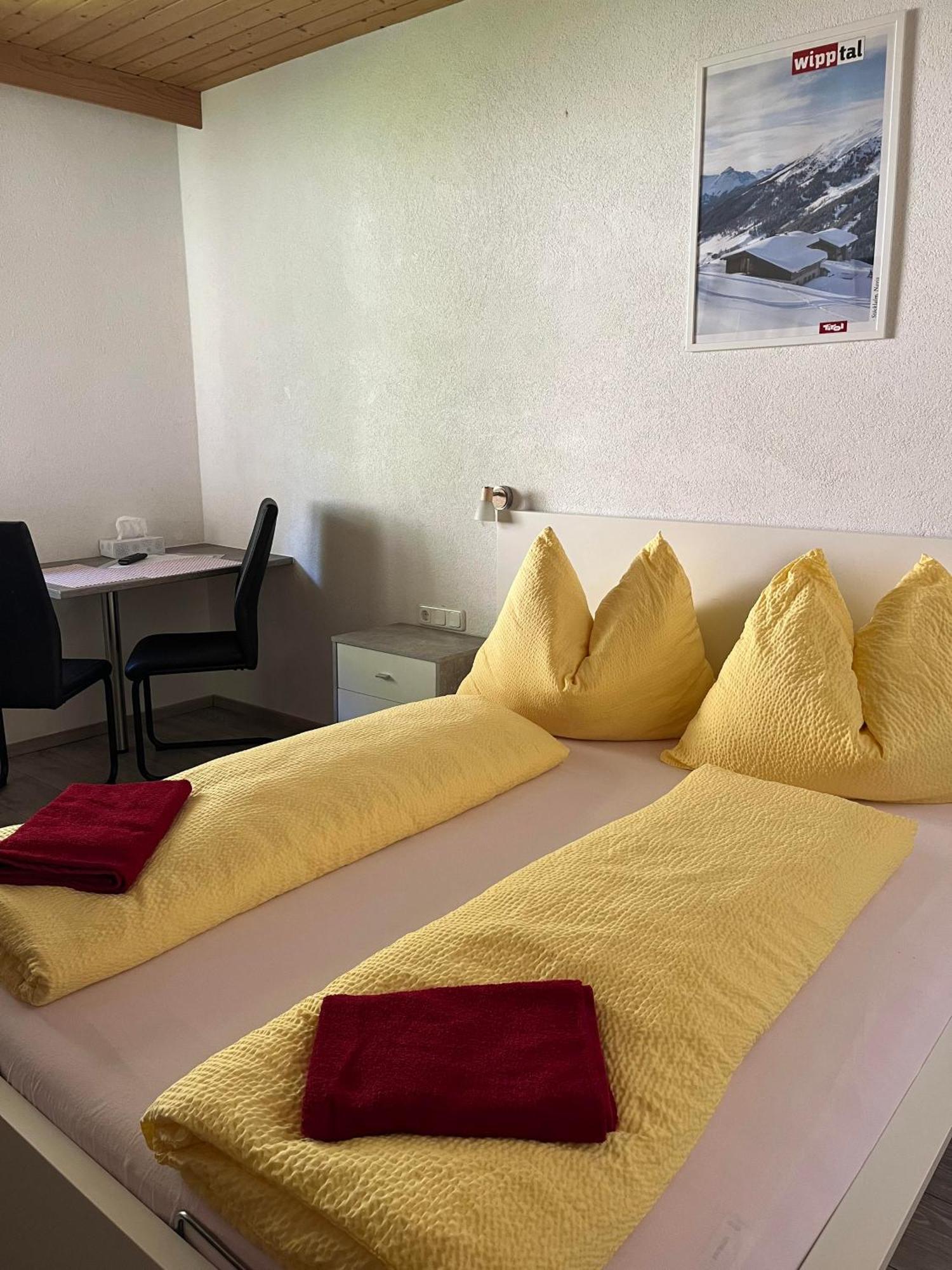 Pension Steiner, 6143 Matrei Am Brenner!!Check-In Between 15 - 21 O'Clock!! No Breakfast Muhlbachl Kültér fotó