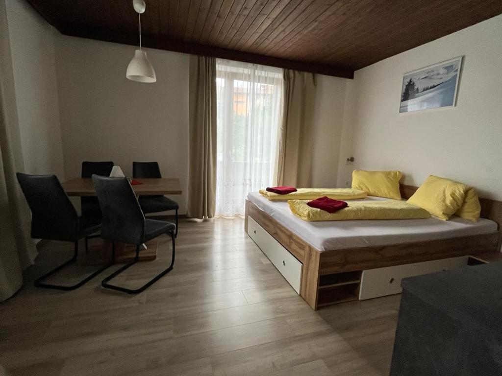 Pension Steiner, 6143 Matrei Am Brenner!!Check-In Between 15 - 21 O'Clock!! No Breakfast Muhlbachl Kültér fotó